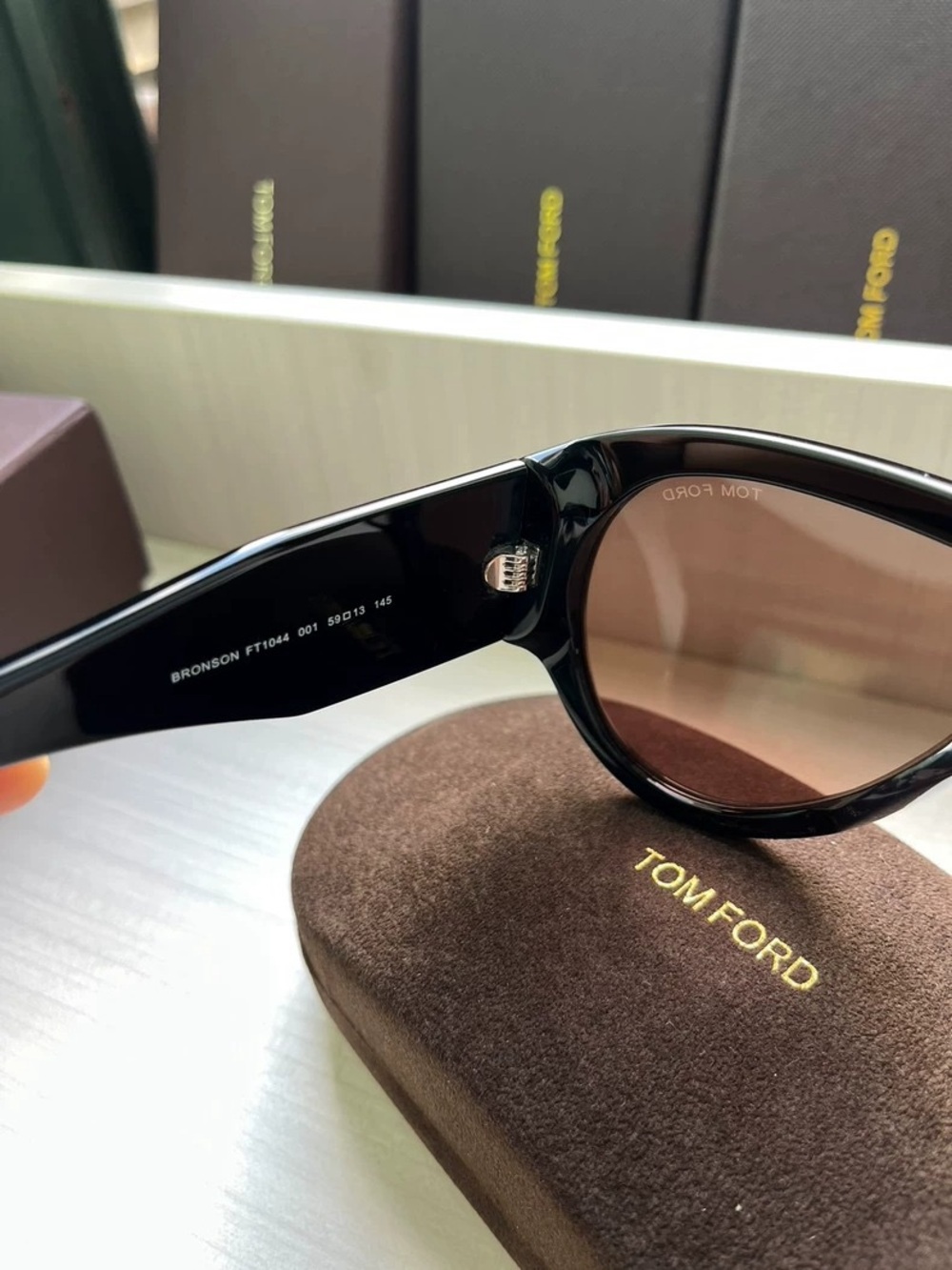 Tom Ford FT1044 Oversized Shield Sunglasses - Black / Gold NEW - Picture 6 of 10